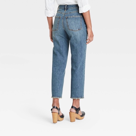 Women's Super-High Rise Vintage Cropped Jeans NWT - Picture 2 of 7